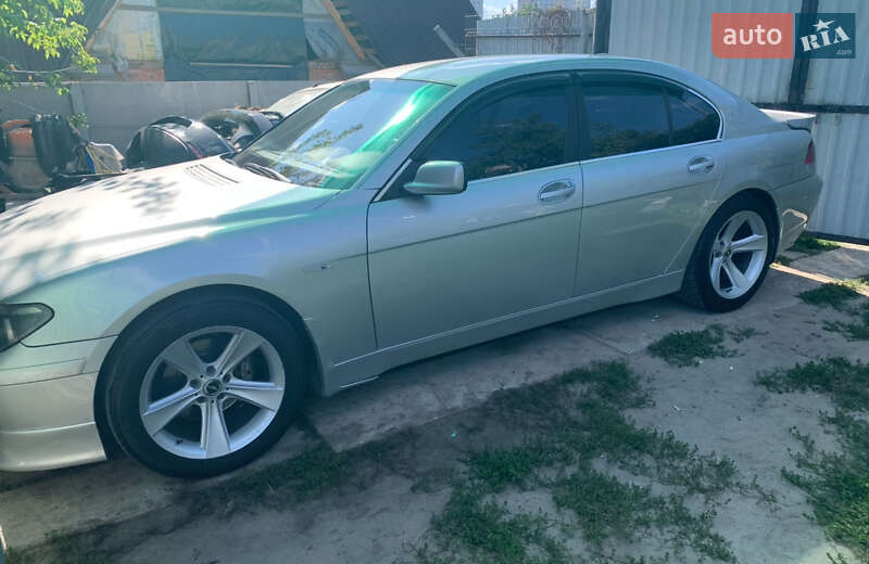 Седан BMW 7 Series 2004 в Києві