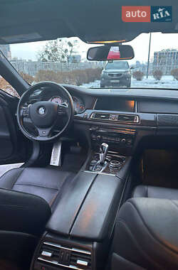 Седан BMW 7 Series 2012 в 