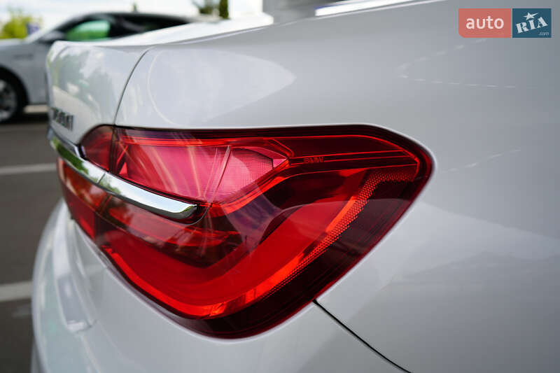 Седан BMW 7 Series 2016 в Києві фото 7 Седан BMW 7 Series 2016 в Києві