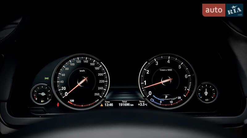 Седан BMW 7 Series 2014 в Львові