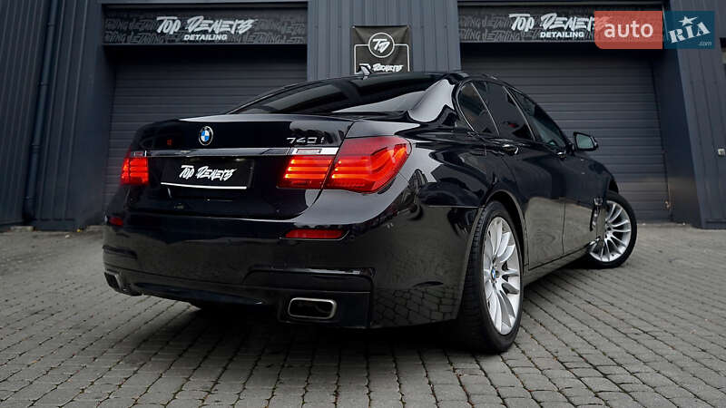 Седан BMW 7 Series 2014 в Львові