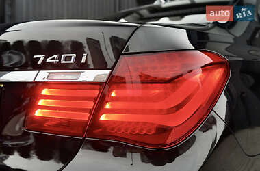 Седан BMW 7 Series 2014 в 