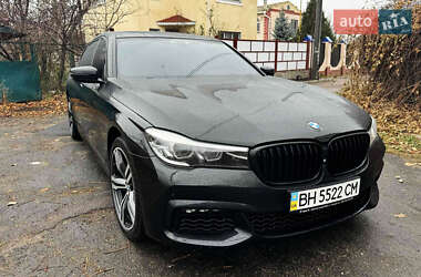 Седан BMW 7 Series 2016 в 
