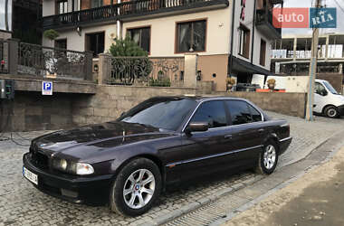 Седан BMW 7 Series 1995 в Буковеле