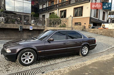 Седан BMW 7 Series 1995 в Буковеле