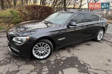 Седан BMW 7 Series 2014 в Львові