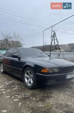 Седан BMW 7 Series 2001 в Вижниці