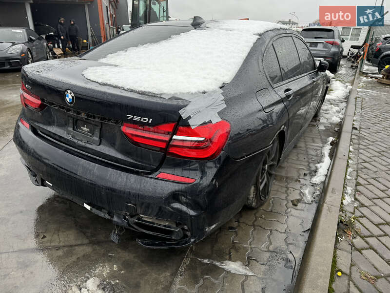 Седан BMW 7 Series 2018 в Львові