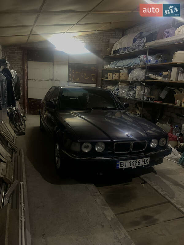 BMW 7 Series 1986