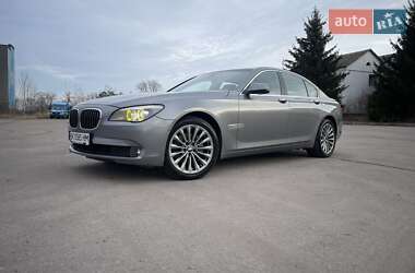 Седан BMW 7 Series 2010 в Ровно