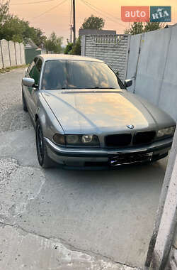 Седан BMW 7 Series 1995 в Дніпрі