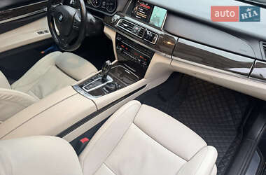 Седан BMW 7 Series 2014 в Львове