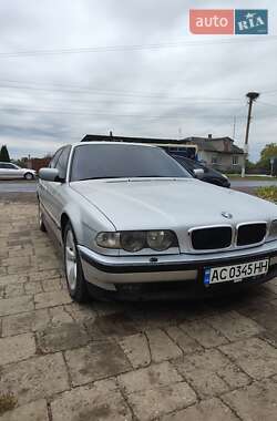 Седан BMW 7 Series 2000 в Іваничах