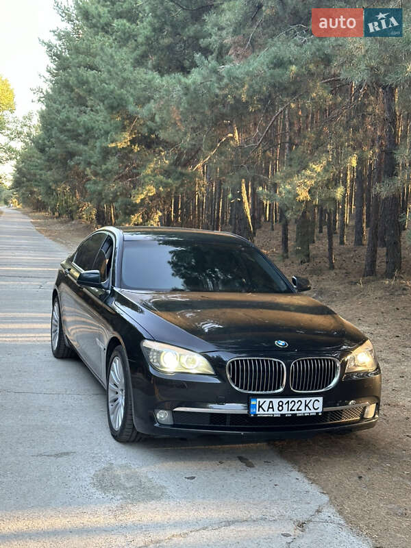 Седан BMW 7 Series 2009 в Києві