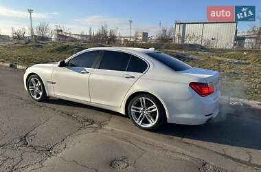 Седан BMW 7 Series 2010 в Николаеве