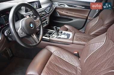 Седан BMW 7 Series 2021 в Киеве