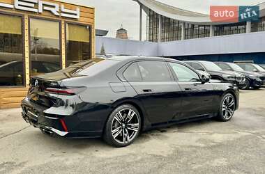 Седан BMW 7 Series 2024 в 