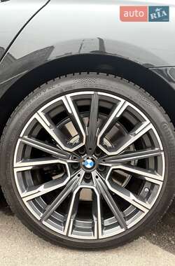 Седан BMW 7 Series 2022 в 