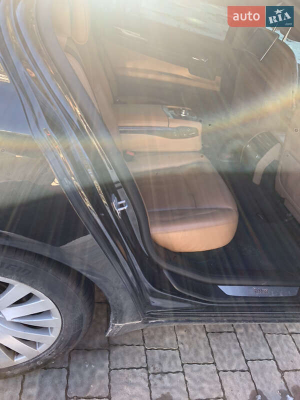 Седан BMW 7 Series 2012 в Львове фото 13 Седан BMW 7 Series 2012 в Львове