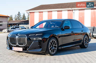 Седан BMW 7 Series 2024 в Житомирі