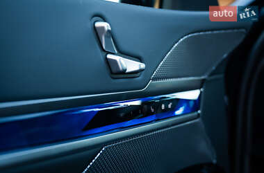 Седан BMW 7 Series 2024 в 