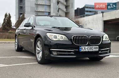 Седан BMW 7 Series 2015 в Киеве