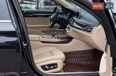 Седан BMW 7 Series 2019 в 