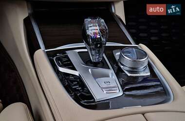 Седан BMW 7 Series 2019 в 