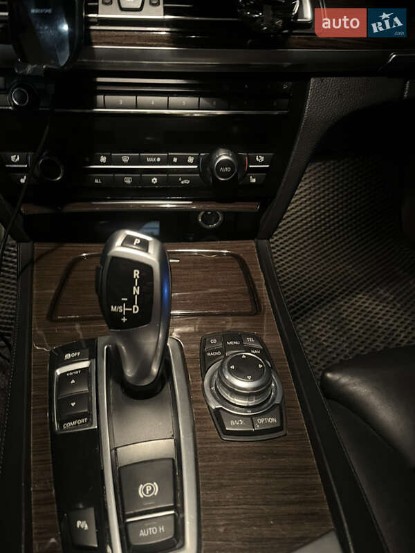 Седан BMW 7 Series 2010 в Луцке