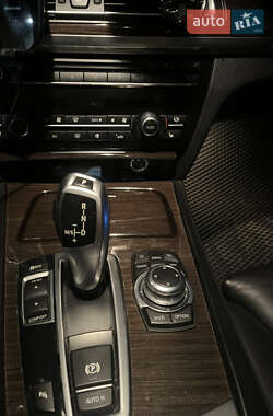 Седан BMW 7 Series 2010 в 