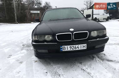 Седан BMW 7 Series 2001 в Полтаві