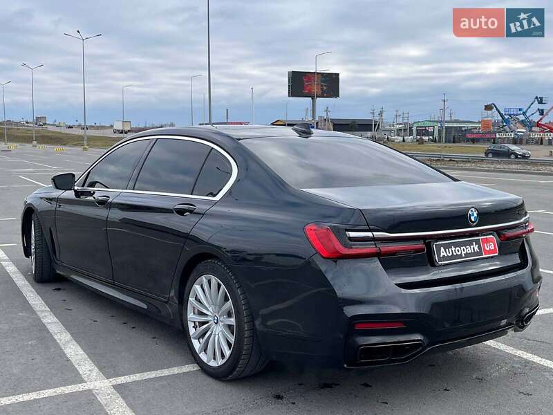 Седан BMW 7 Series 2018 в Львові