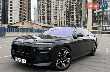 Седан BMW 7 Series 2023 в Киеве