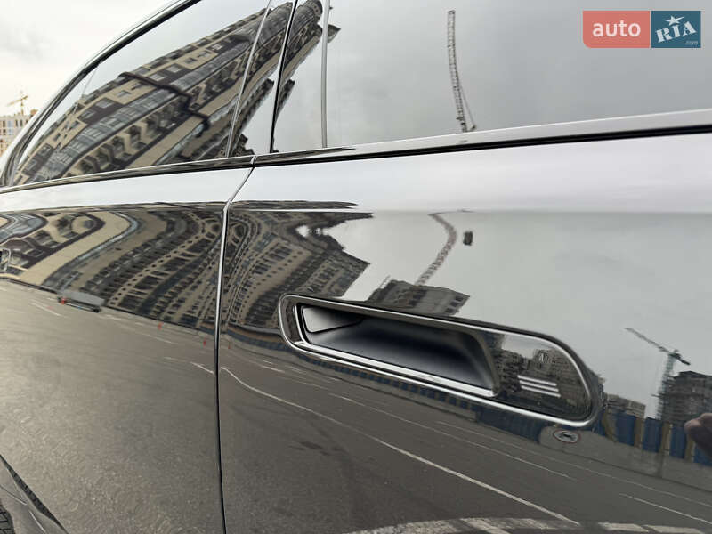 Седан BMW 7 Series 2023 в Киеве фото 13 Седан BMW 7 Series 2023 в Киеве