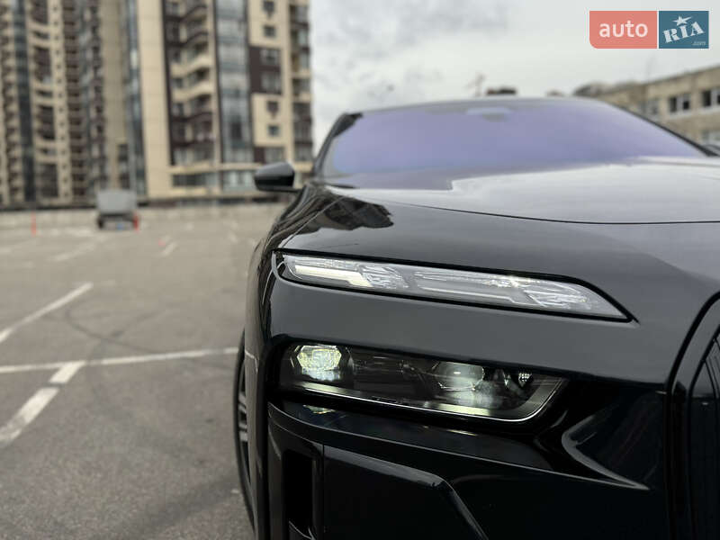 Седан BMW 7 Series 2023 в Киеве фото 14 Седан BMW 7 Series 2023 в Киеве