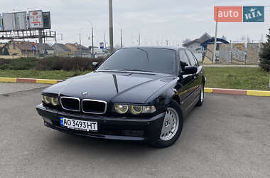 Седан BMW 7 Series 2001 в Мукачево