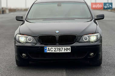 Седан BMW 7 Series 2005 в Острозі