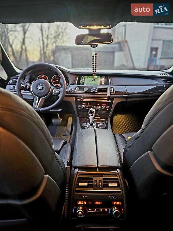 Седан BMW 7 Series 2013 в Житомире