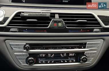 Седан BMW 7 Series 2018 в 