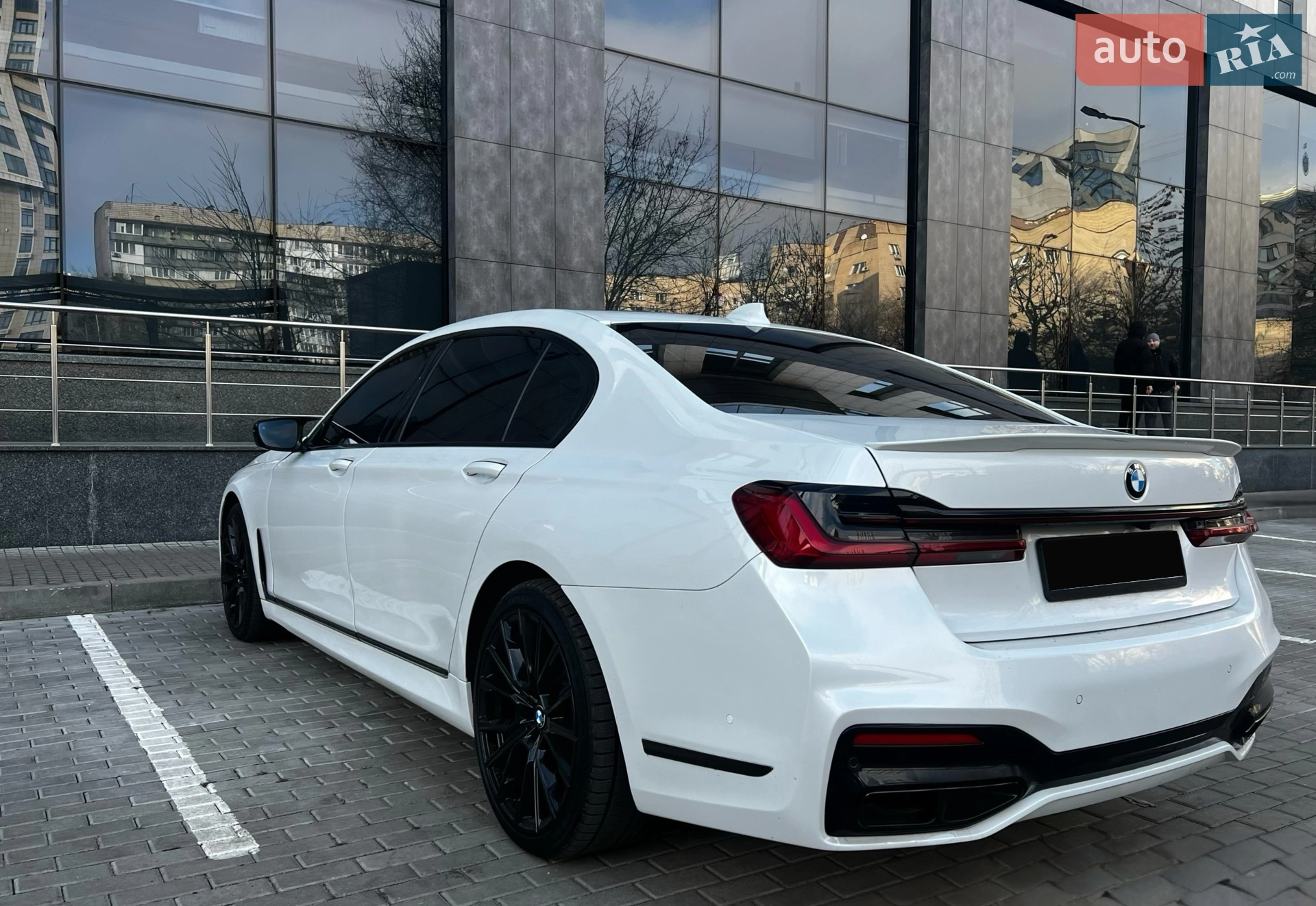 2017 BMW 7er - мініатюра 11