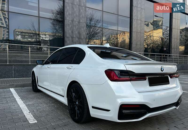 Седан BMW 7 Series 2017 в Києві