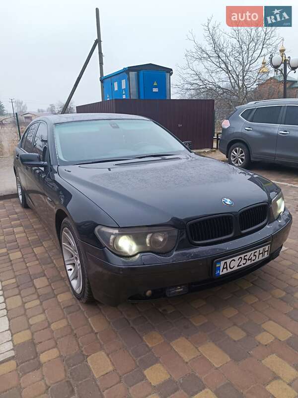 Седан BMW 7 Series 2002 в Володимирі