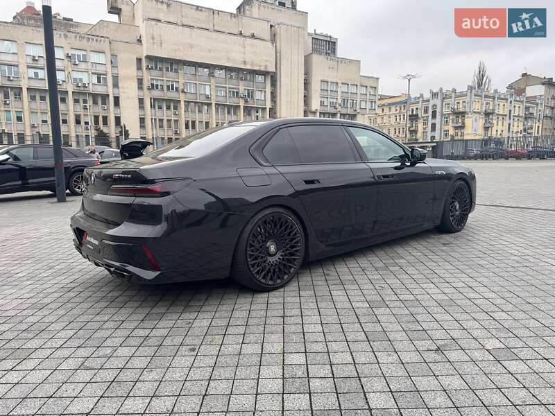 Седан BMW 7 Series 2023 в Києві