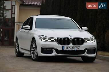 Седан BMW 7 Series 2016 в Сарнах