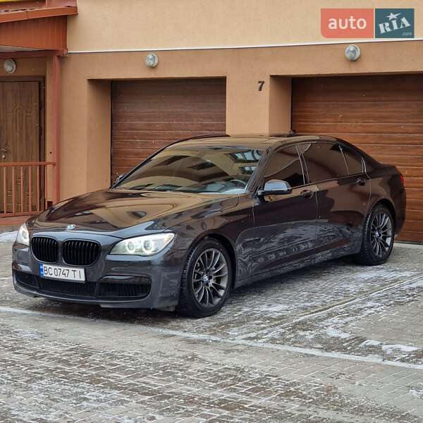 Седан BMW 7 Series 2014 в Львові
