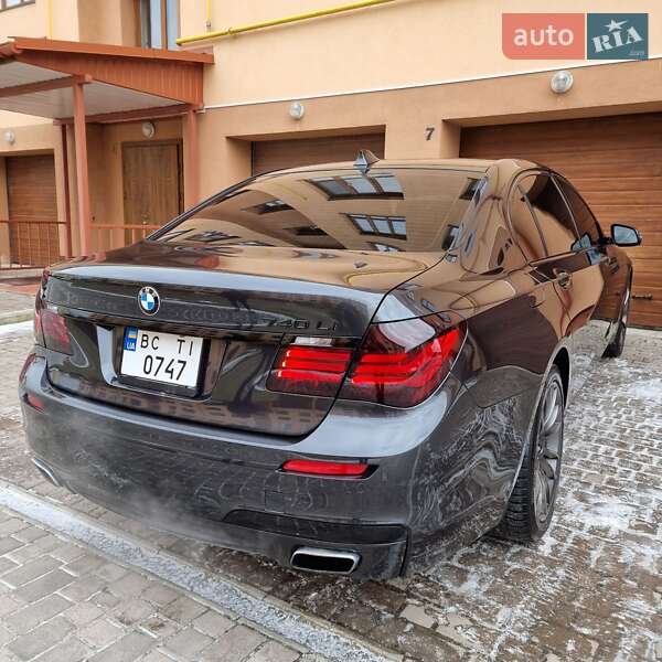 Седан BMW 7 Series 2014 в Львові