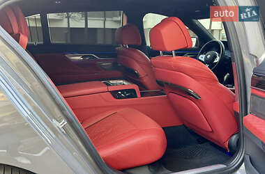 Седан BMW 7 Series 2022 в 