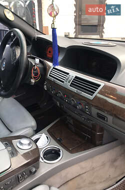 Седан BMW 7 Series 2002 в 