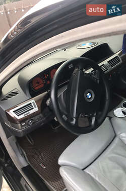 Седан BMW 7 Series 2002 в 