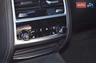 Седан BMW 7 Series 2022 в 